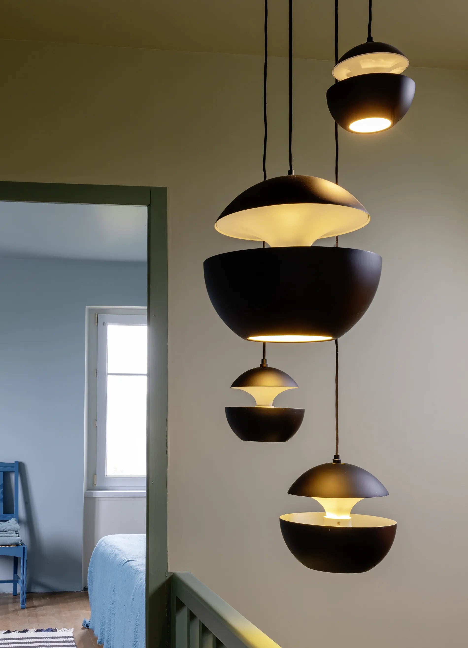 dcw-ditions-here-comes-the-sun-175-suspension-aluminium-2 image 7