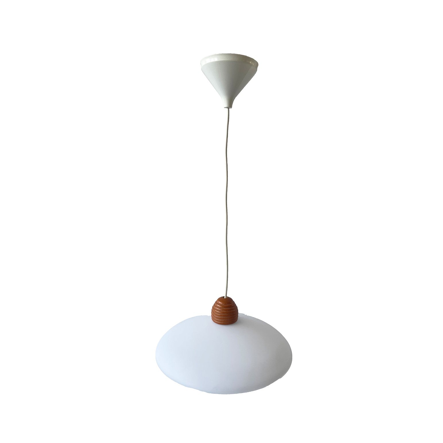 aluminor-bebop-suspension-blanche-avec-d-tail-bois image 1