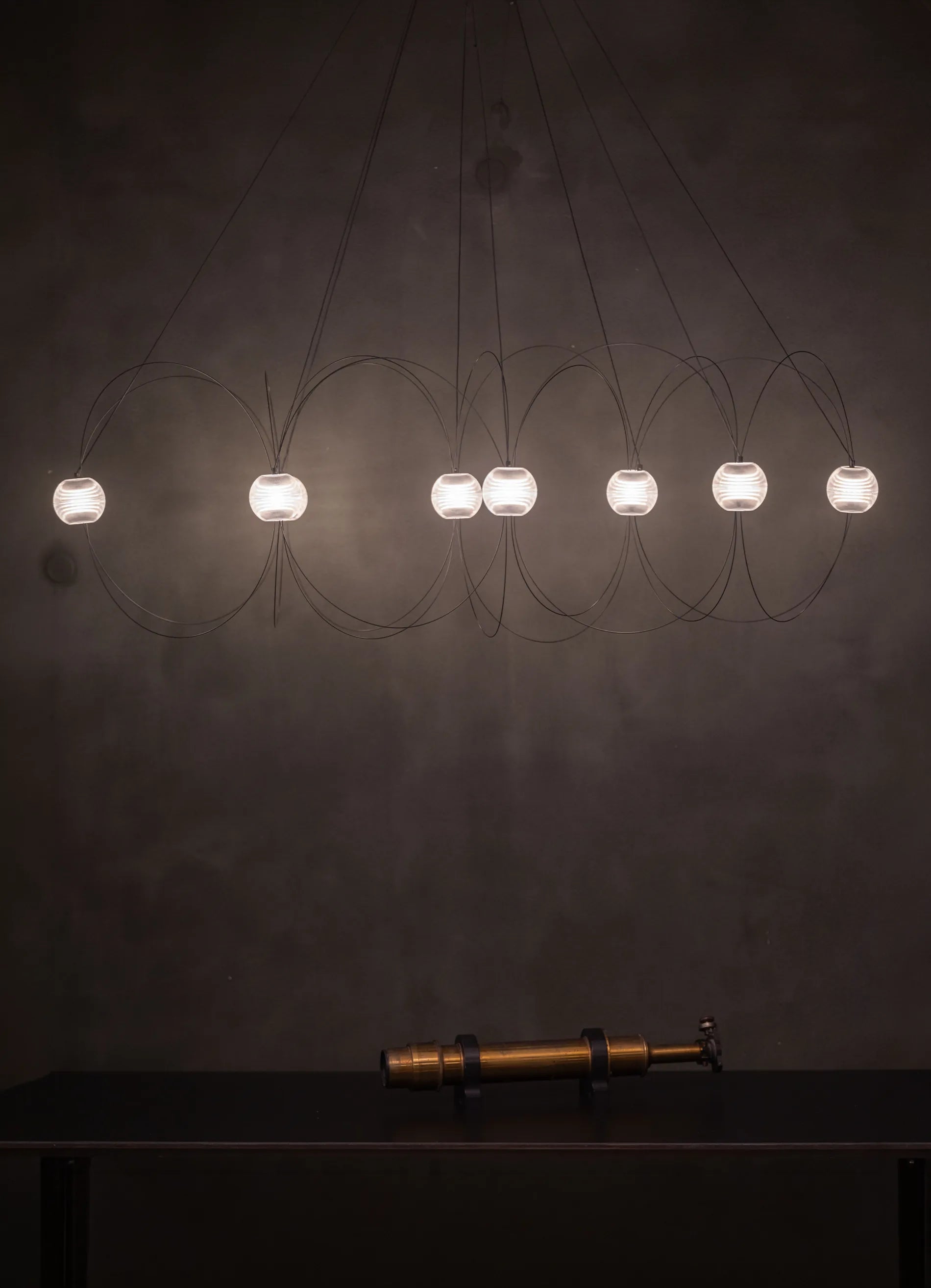 dcw-ditions-munari-8-suspension-sculpture-8-sph-res-led image 5
