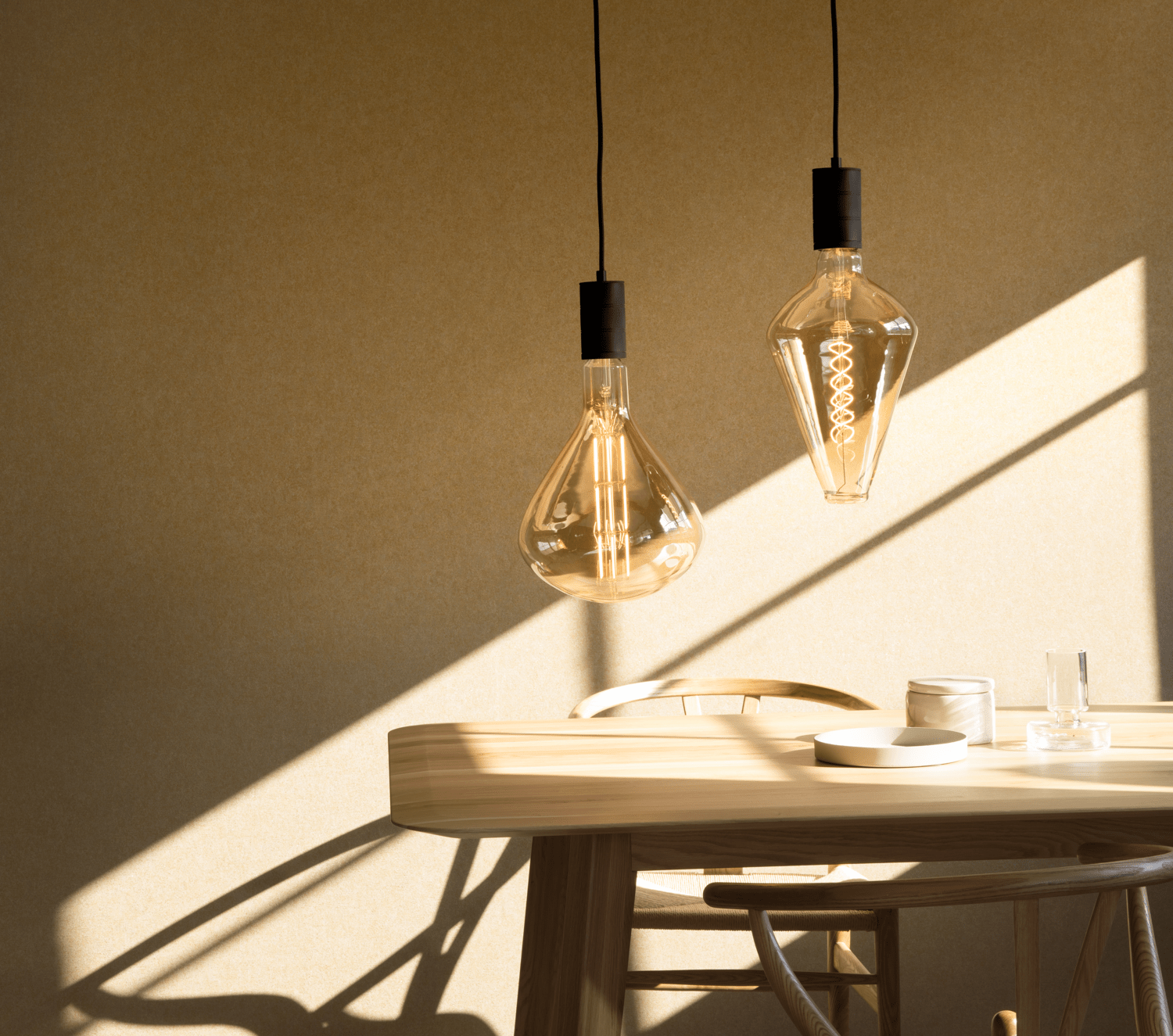calex-sydney-xxl-ampoule-led-gold-e27-7-5w-dimmable image 5