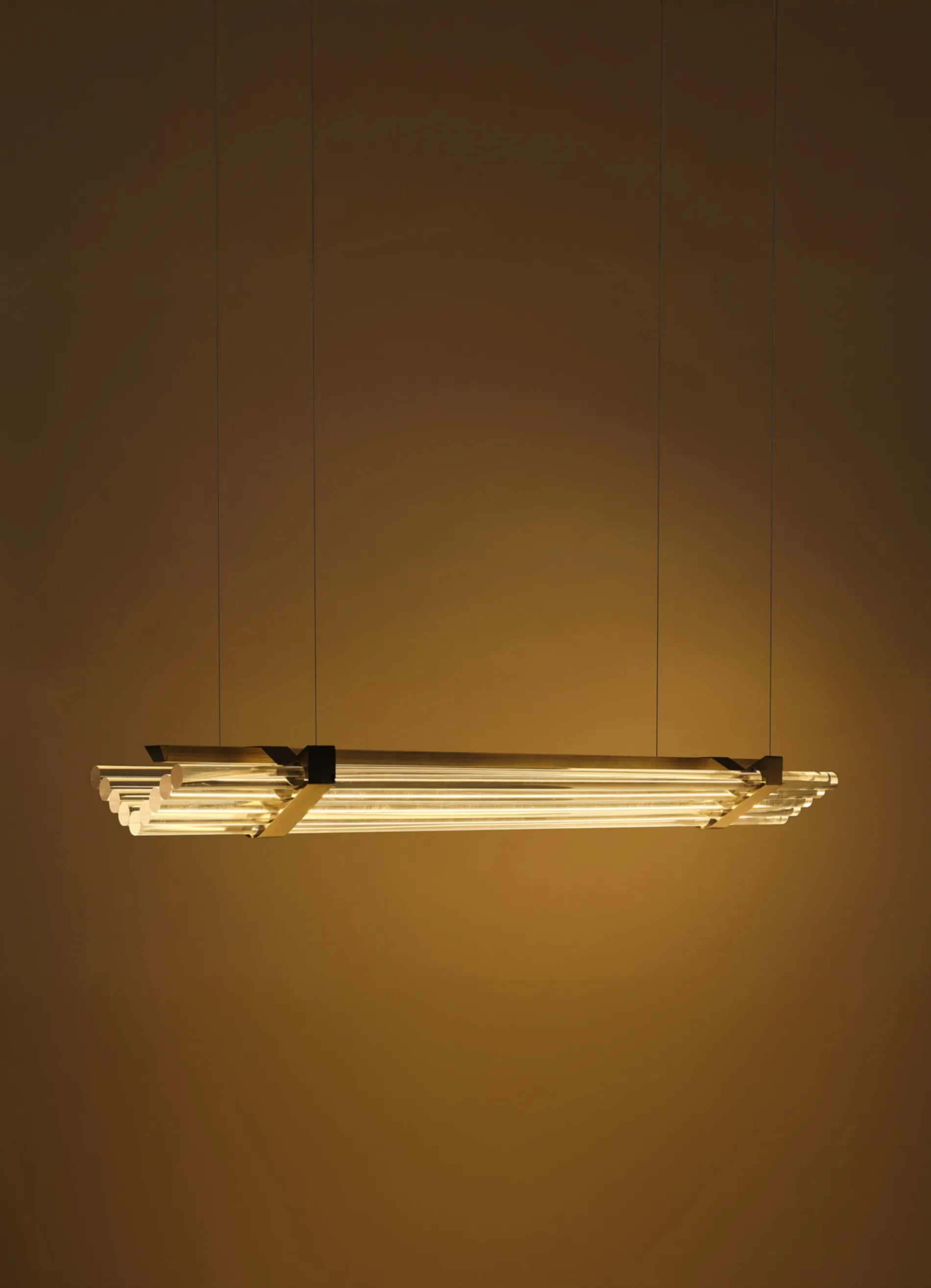dcw-ditions-seagull-pendant-horizontal-1200-suspension-luminaire image 6