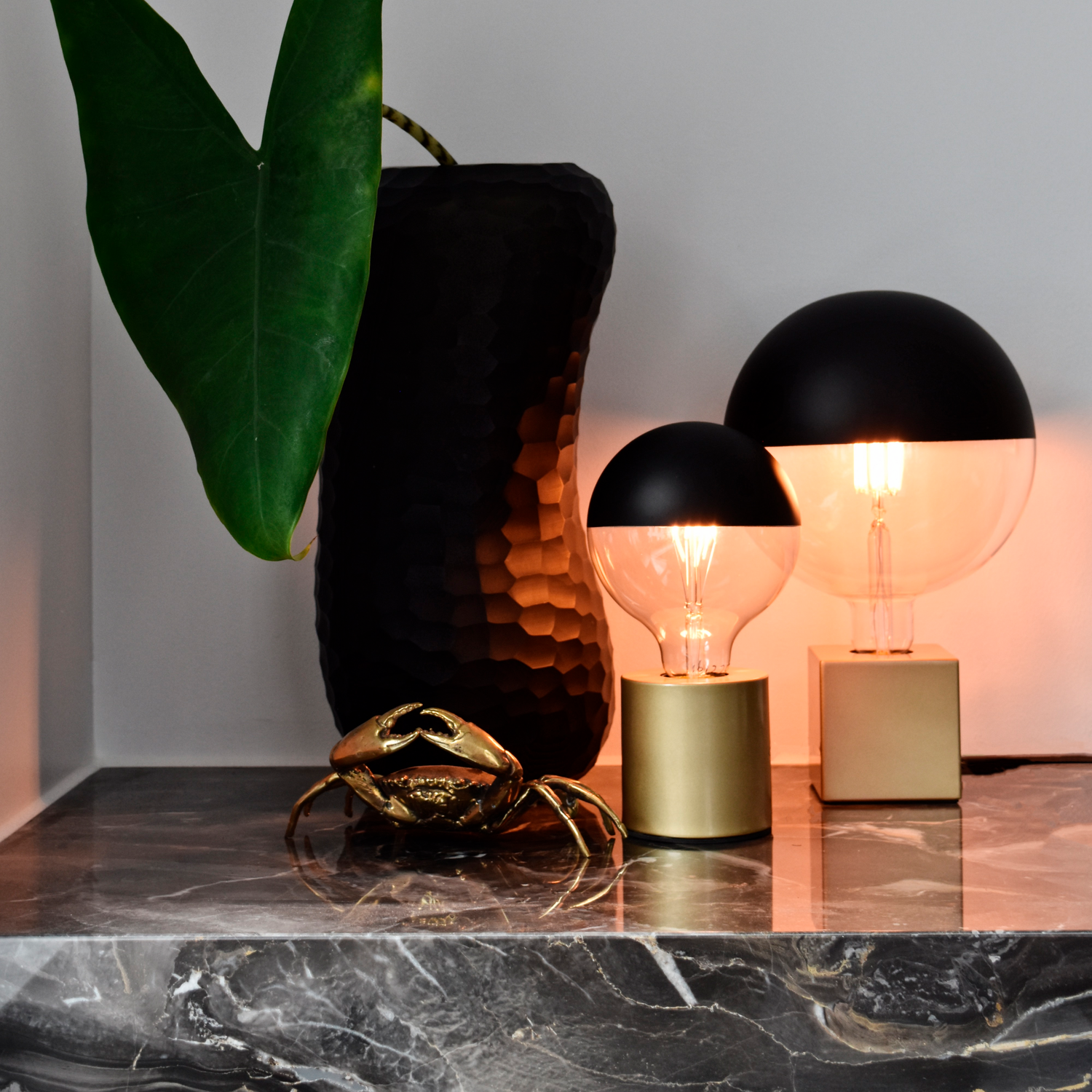 calex-ampoule-led-miroir-sup-rieur-e27-g125-noire image 2