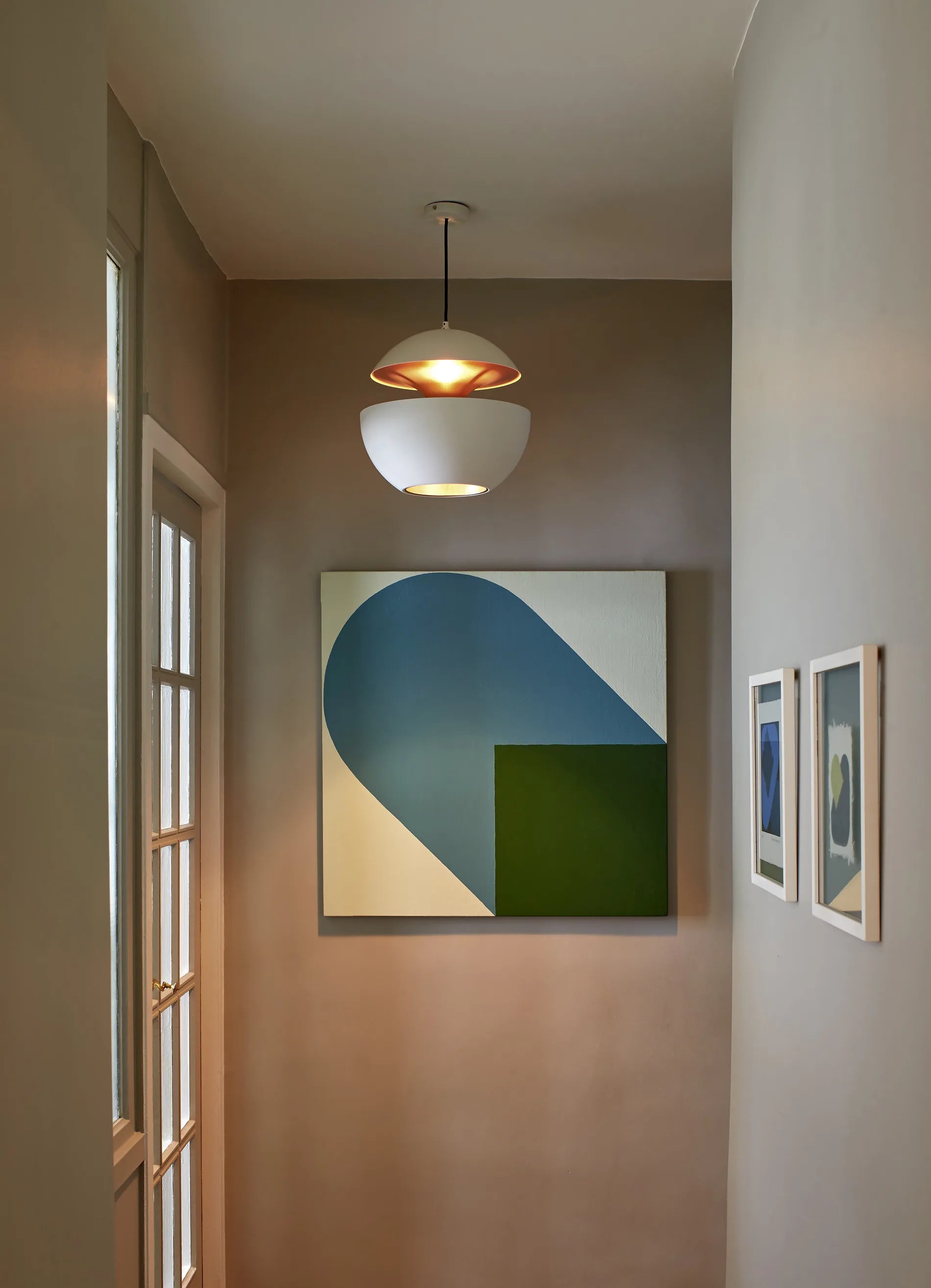 dcw-ditions-here-comes-the-sun-350-suspension-aluminium-2 image 1