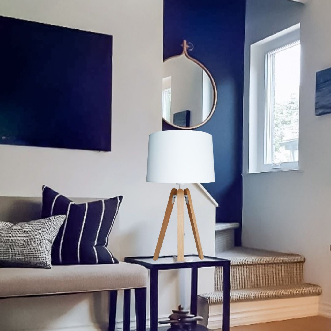 aluminor-essence-lt-lampe-de-table-tr-pied-bois-scandinave image 2