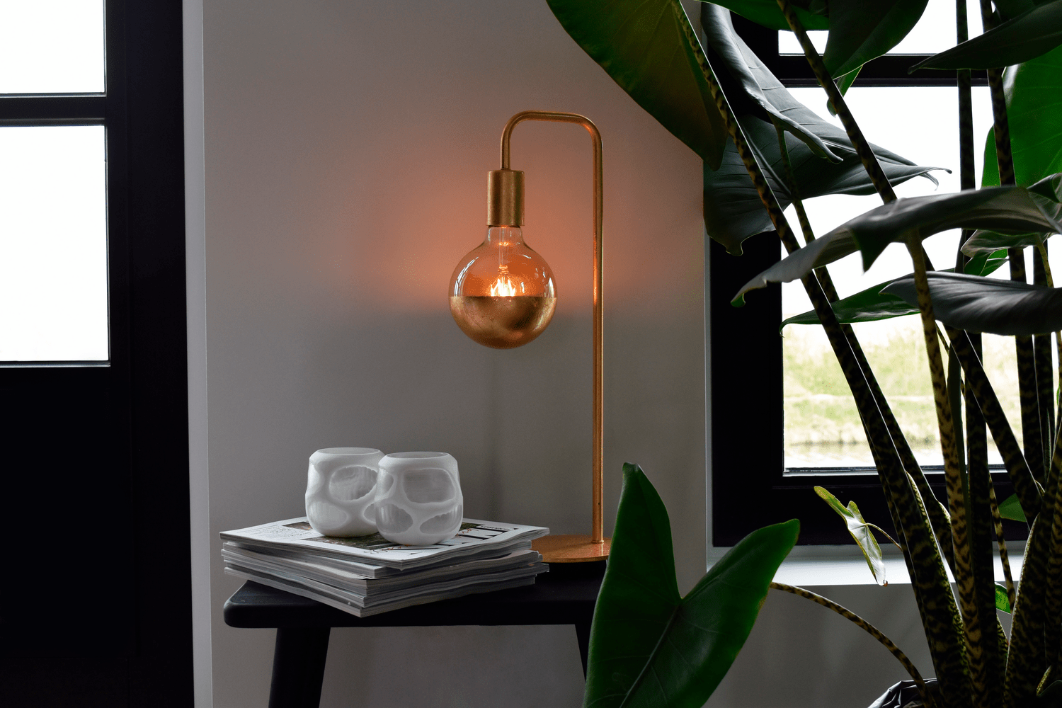 calex-lampe-de-table-u-line-e27-or-53cm image 4