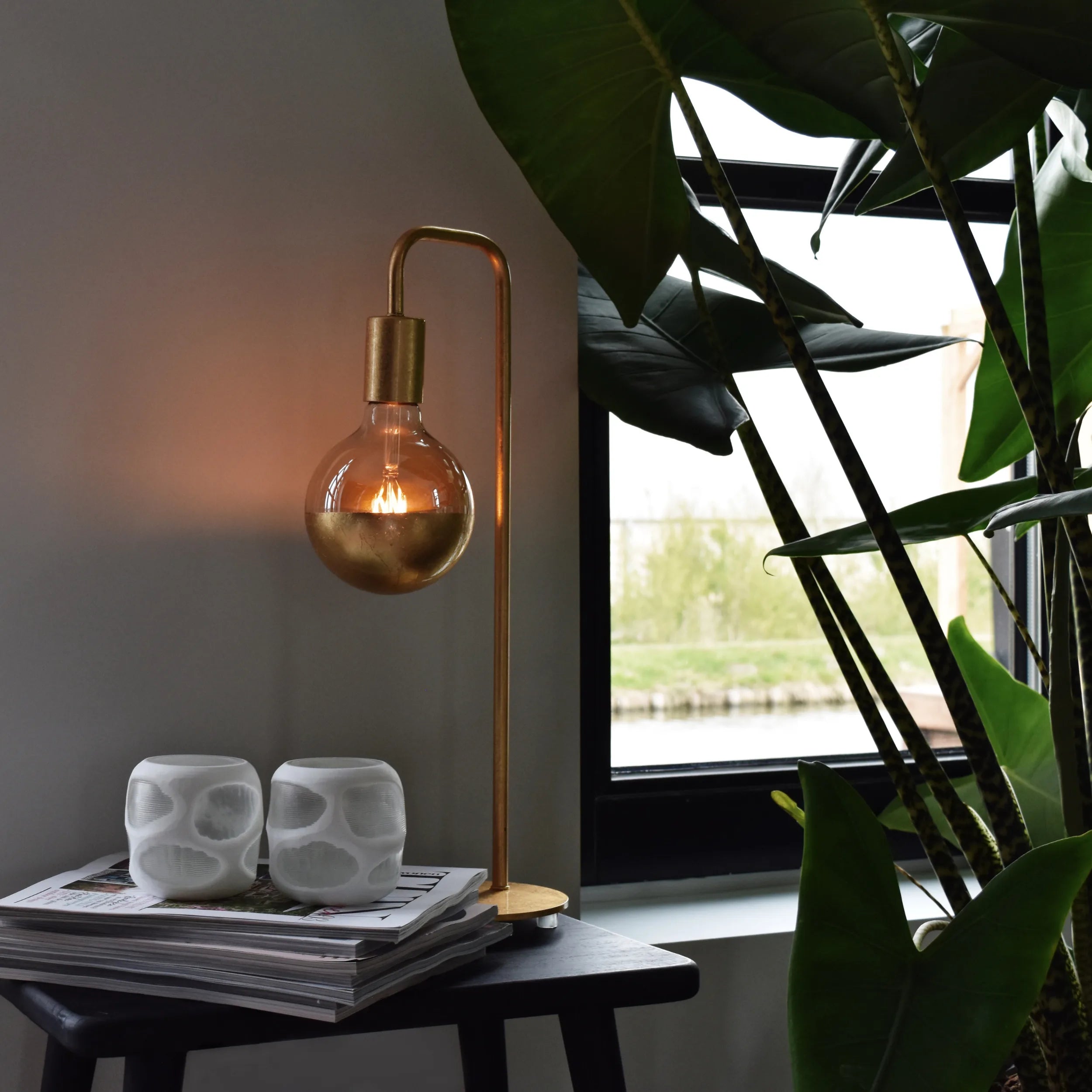calex-lampe-de-table-u-line-e27-or-53cm image 5
