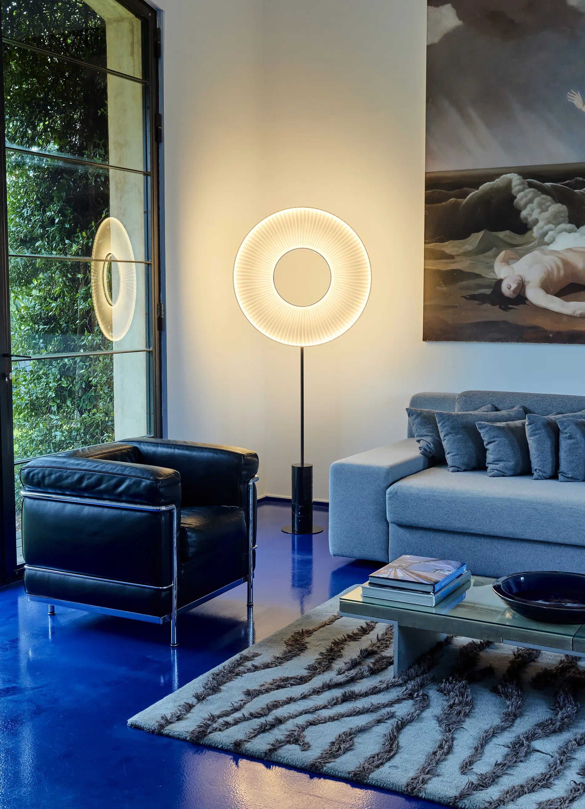dcw-ditions-iris-floor-totem-80-lampadaire-disque-led image 1