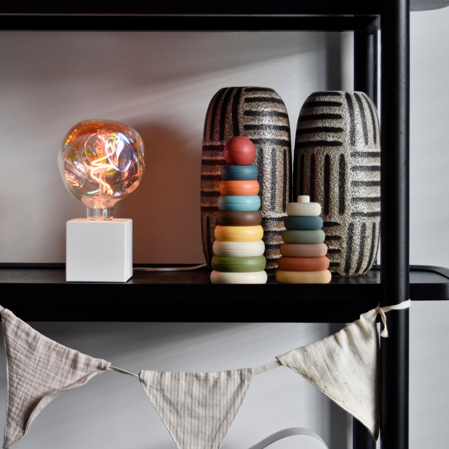 calex-ampoule-led-xxl-organic-neo-e27-arc-en-ciel image 4