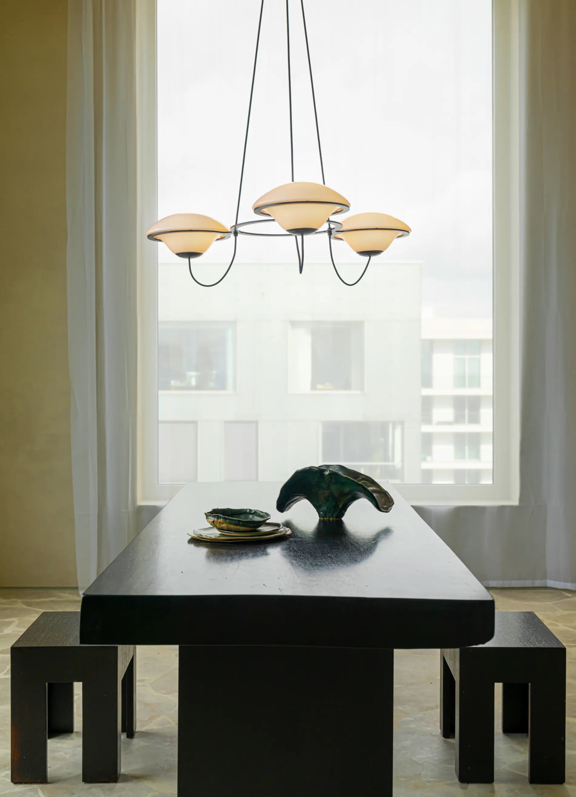 dcw-ditions-in-the-air-3-suspension-lustre-3-opalines-e27-m-tal-noir image 3