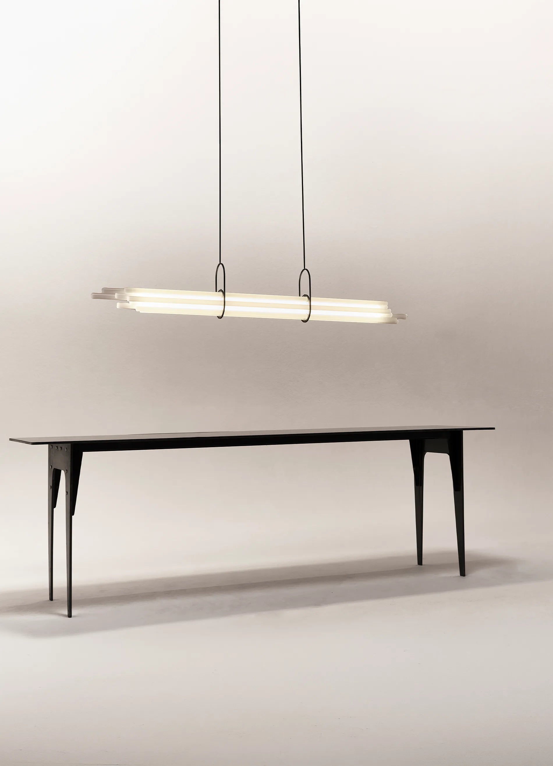 dcw-ditions-nl12-suspension-12-tubes-en-verre-trompe-l-il image 1
