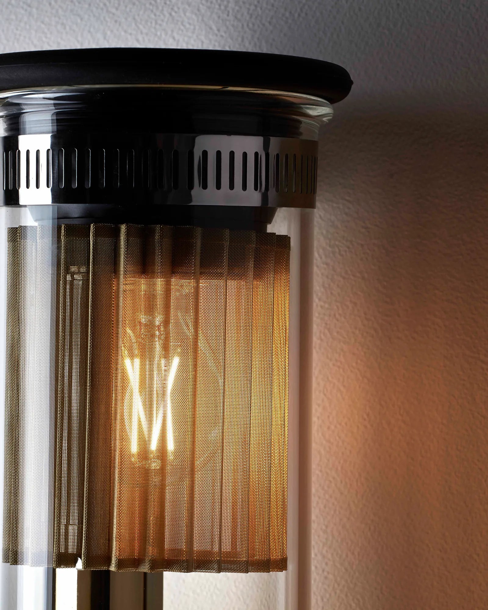 dcw-ditions-in-the-tube-100-350-pendant-horizontal-suspension image 2