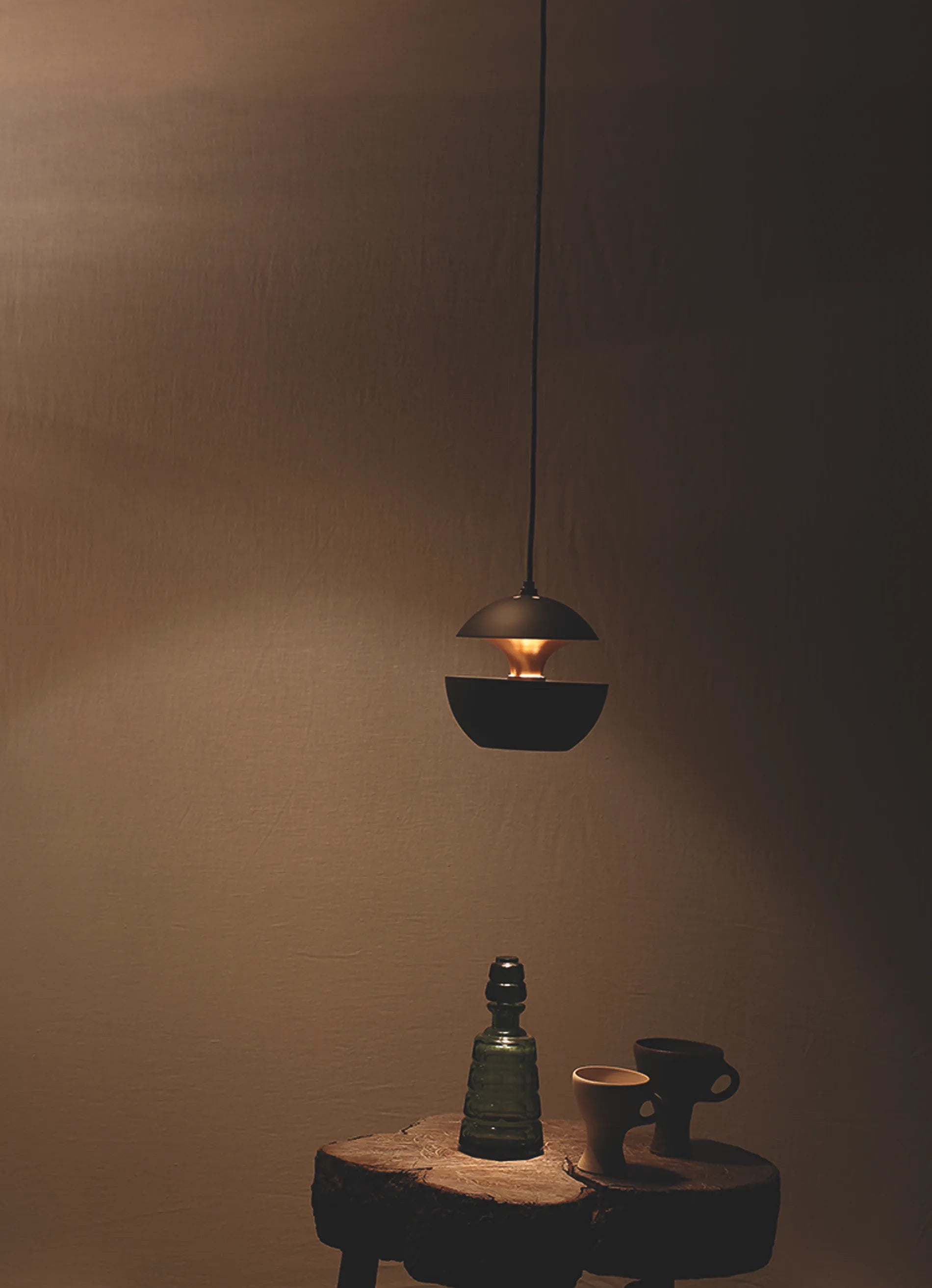 dcw-ditions-here-comes-the-sun-175-suspension-aluminium image 1
