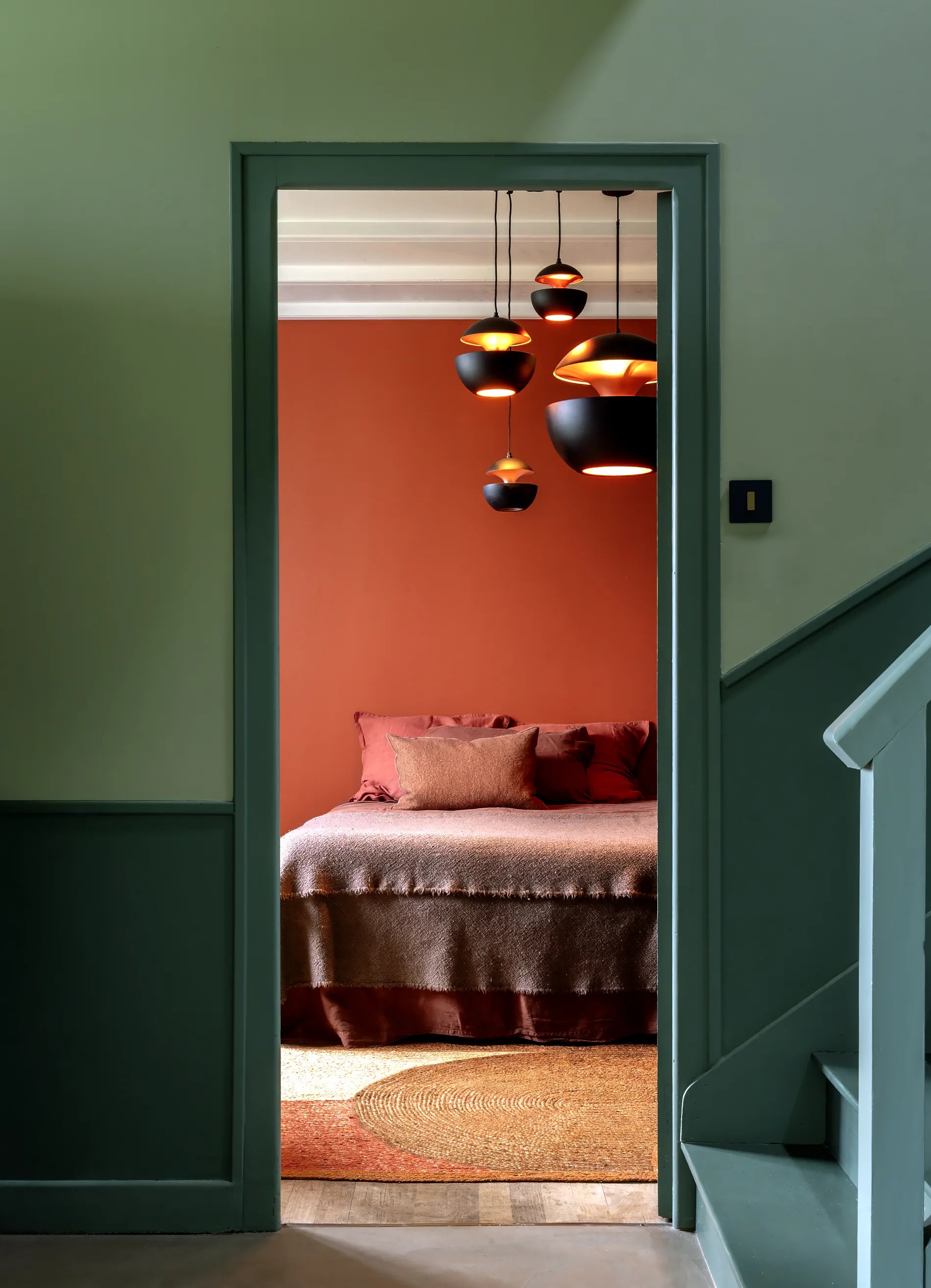 dcw-ditions-here-comes-the-sun-450-suspension-aluminium-2 image 3