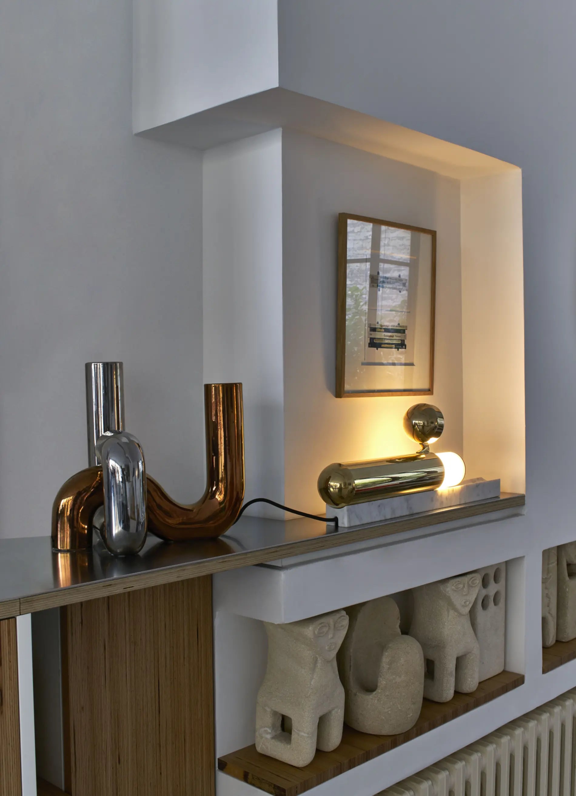 dcw-ditions-isp-table-lampe-de-table-laiton-base-marbre image 7
