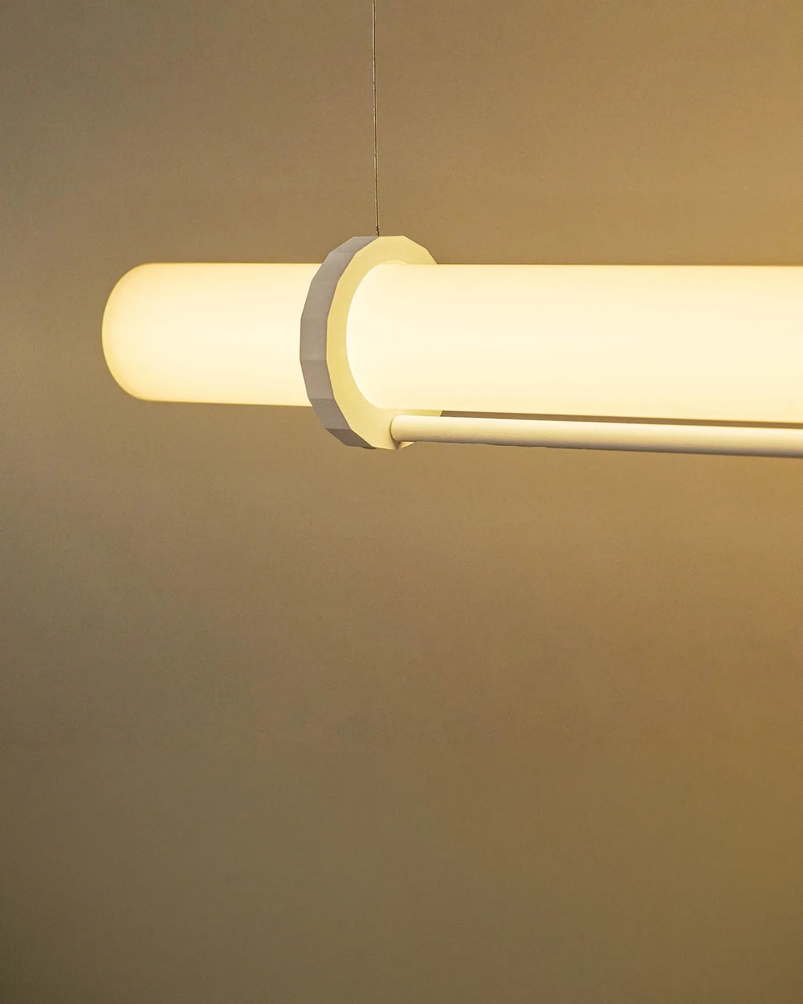dcw-ditions-in-fine-1050-suspension-horizontale-led image 4