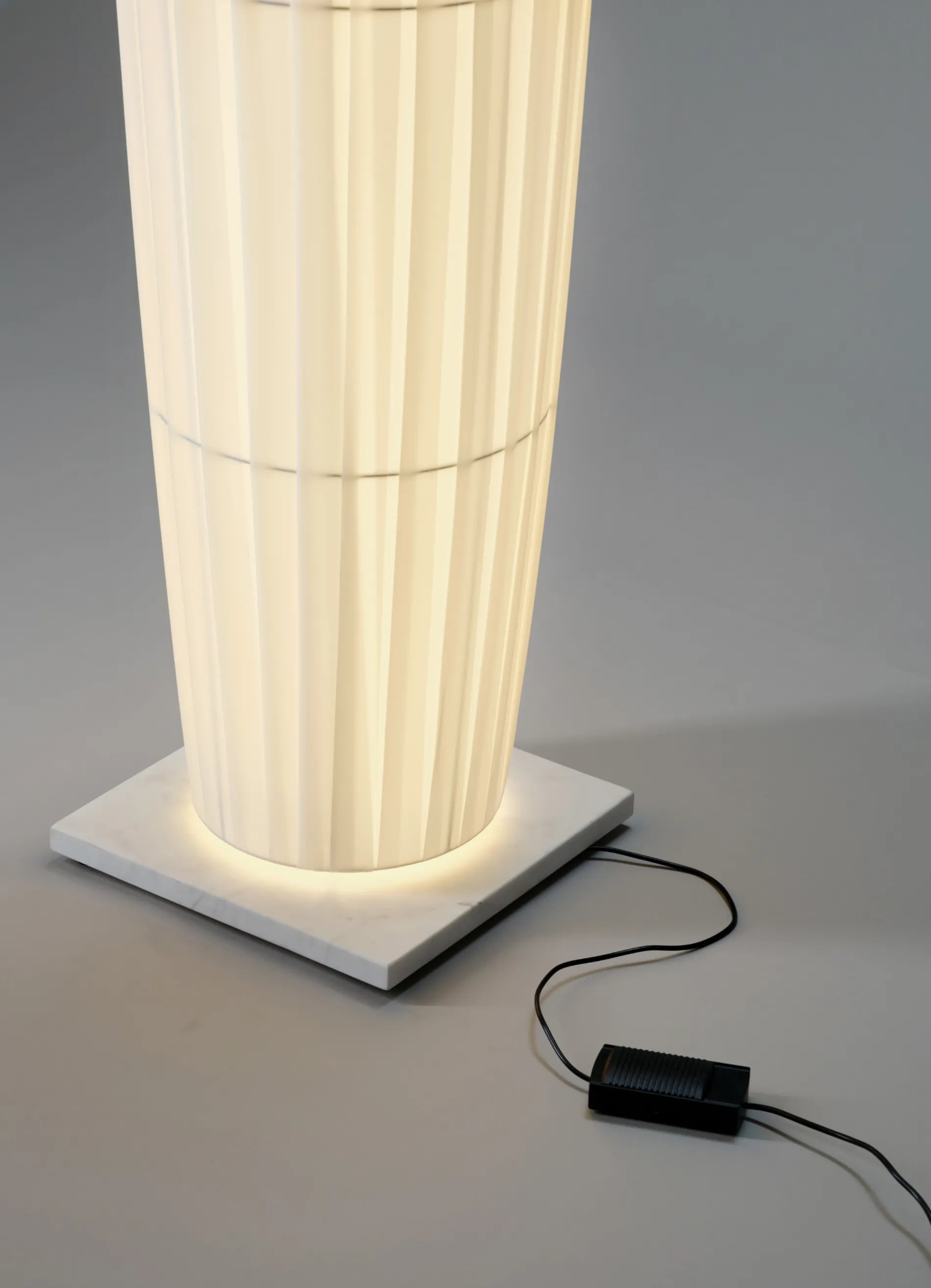 dcw-ditions-colonne-floor-lampadaire-led-dimmable image 6