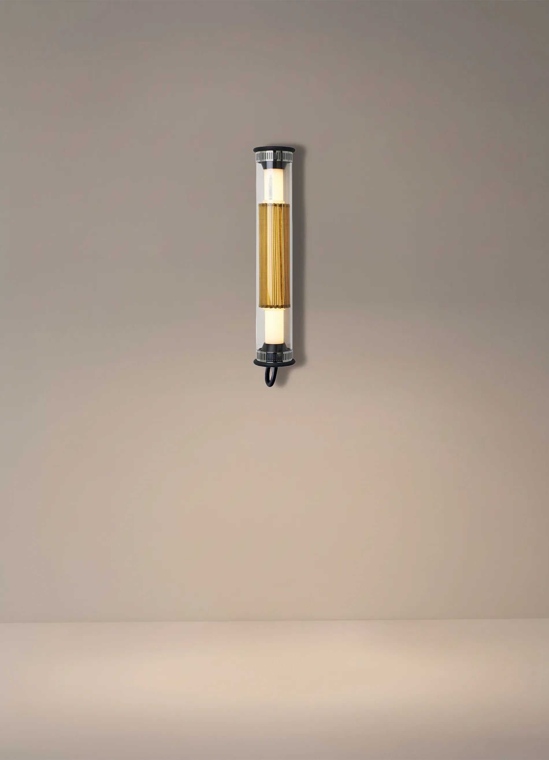 dcw-ditions-in-the-tube-360-400-wall-applique-tube-led-360 image 1