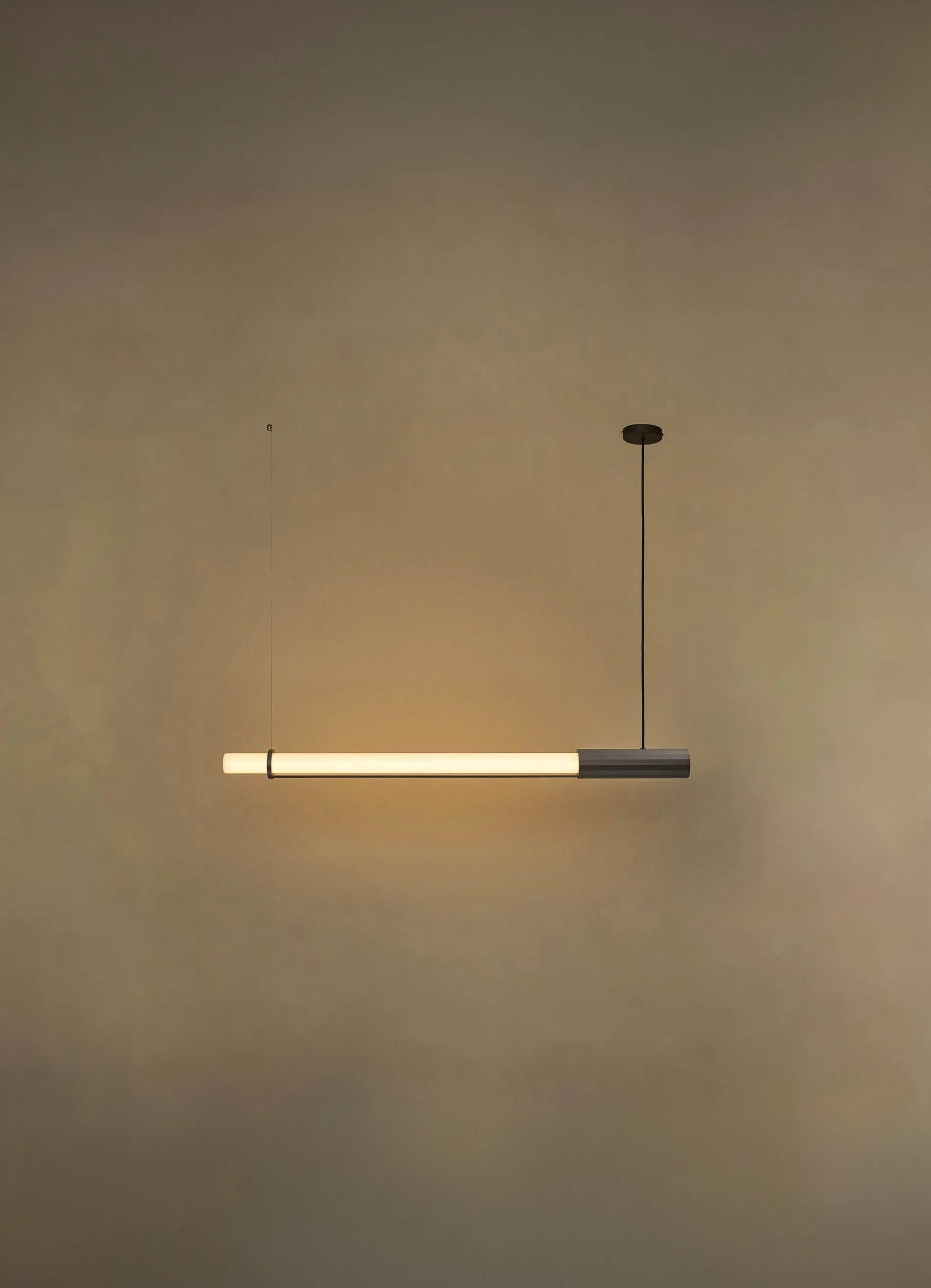 dcw-ditions-in-fine-1050-suspension-horizontale-led image 5